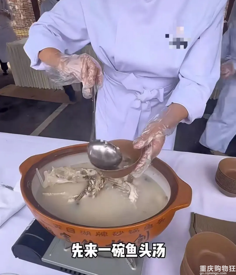东北马拉松，被年轻人吃成了五星级自助餐