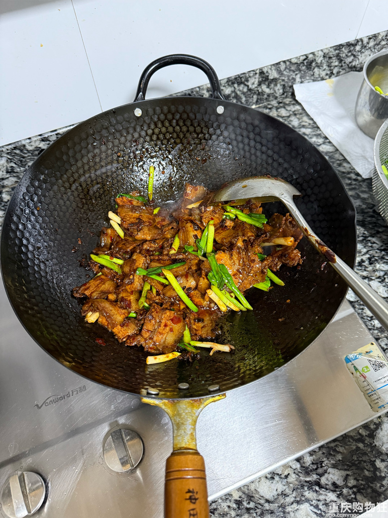 半夜云下饭蒜苗回锅肉YYDS