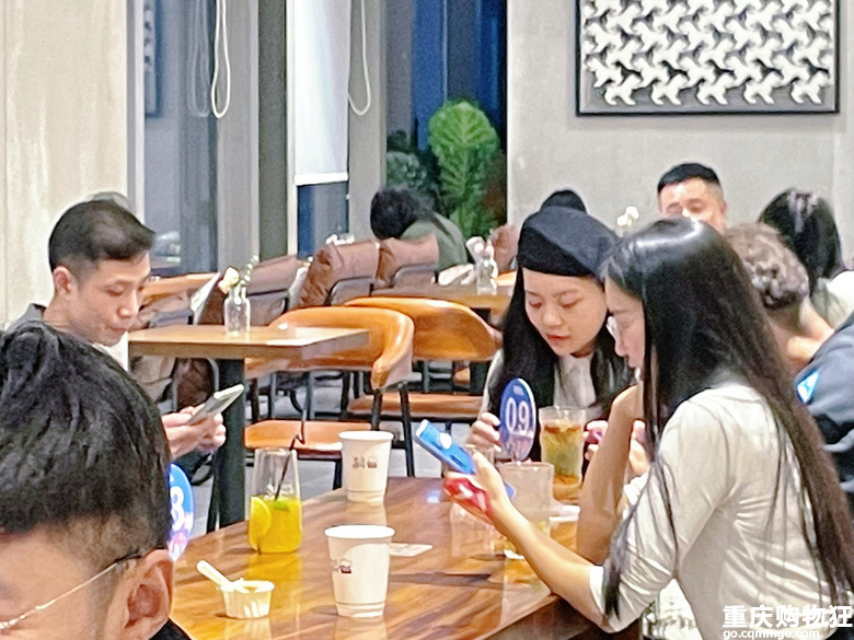 5月90后专场相亲可报名，相约观音桥咖啡馆，欢迎90后同学报名