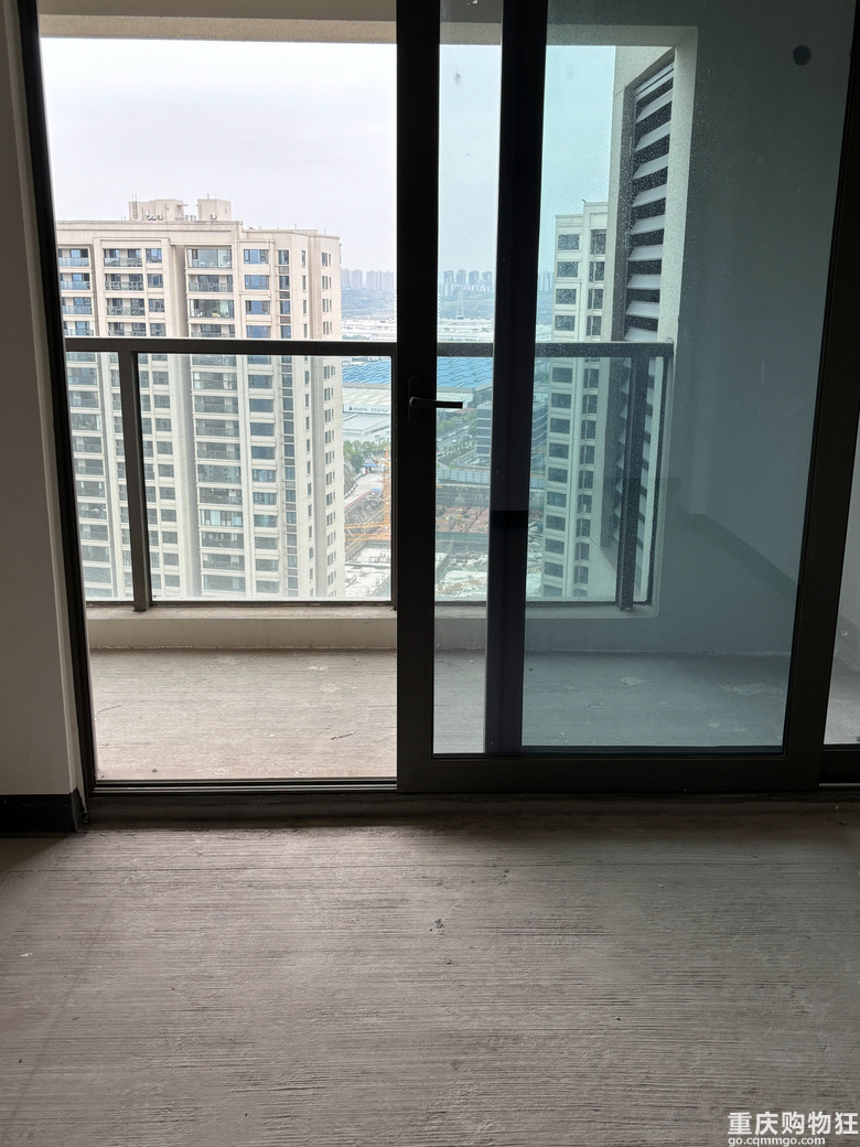 在大家的建议声中我还是决定装个壁炉！不管了开装！