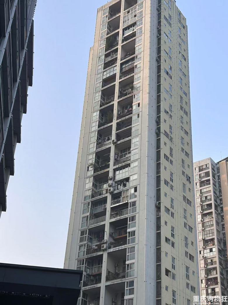 这是地中海小区旁边的一个楼盘，是第四代住宅吗？