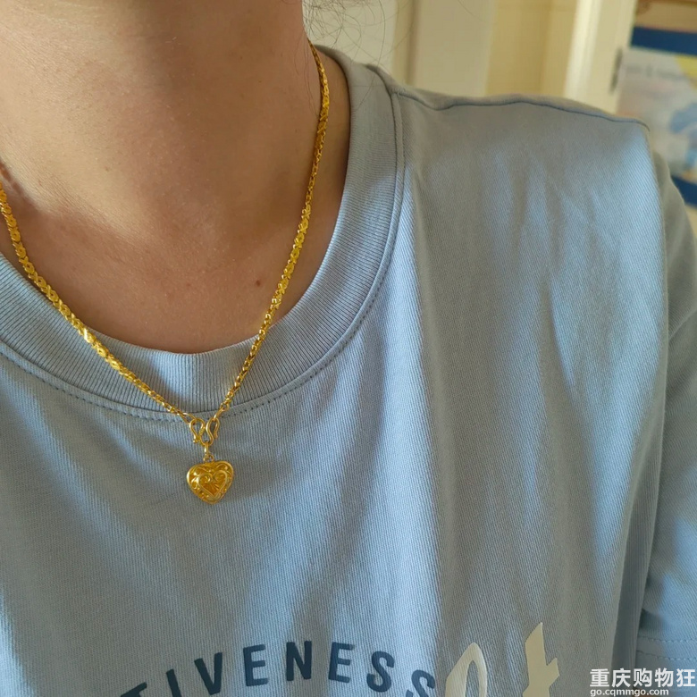 翻出了妈妈辈人手一条的爱心金项链，14年金价太感人，才278一克