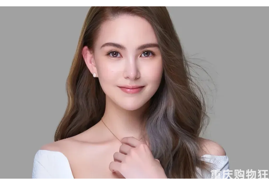 昆凌香奈儿大片翻车！强凹欧美风土味十足，这才是真实状态？