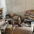 赶在卖废品之前，我抢救下姥爷藏在旧书里的一生