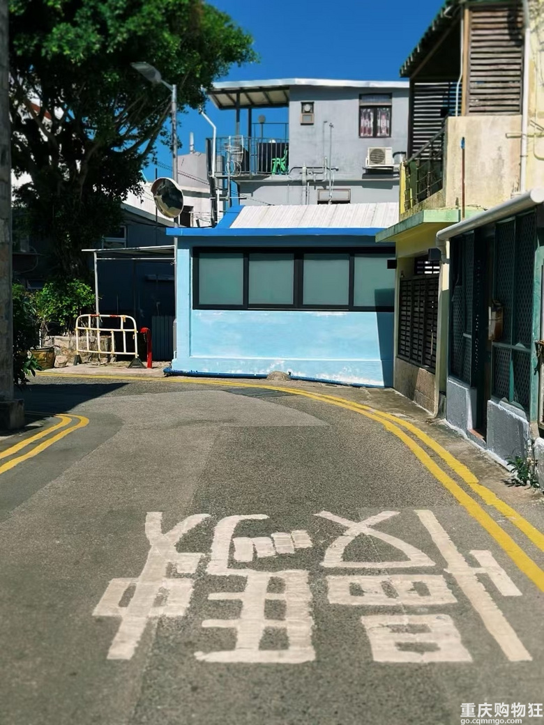 打翻调色盘的海滨小镇～