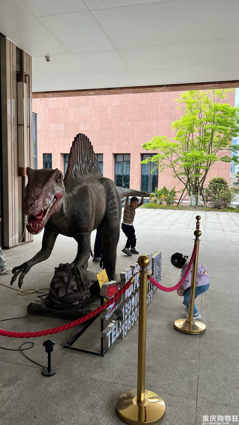 建国酒店不错就是早餐打仗一样