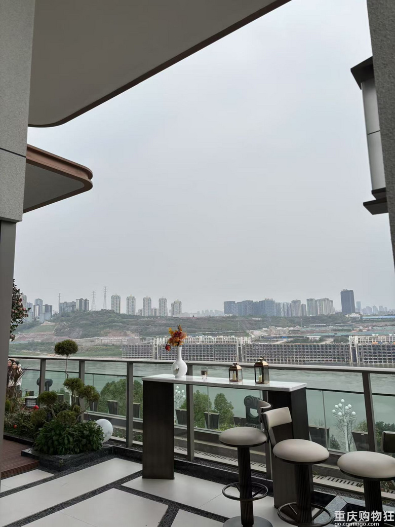 弹子石的四代也来了，长嘉外滩
