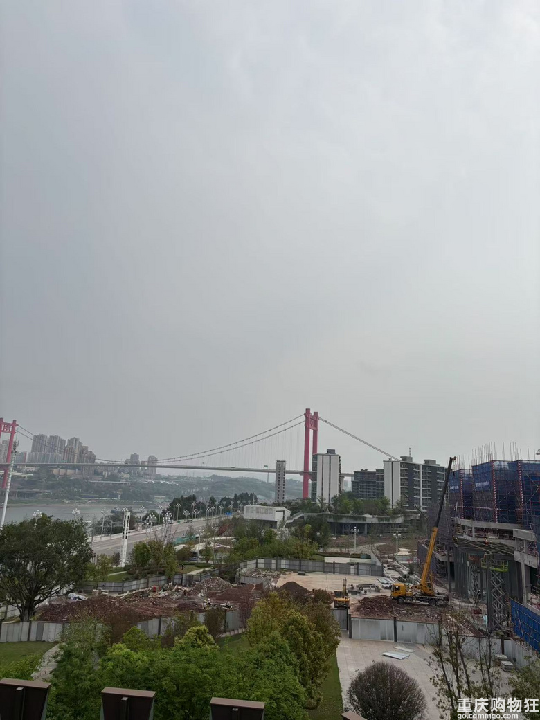 弹子石的四代也来了，长嘉外滩