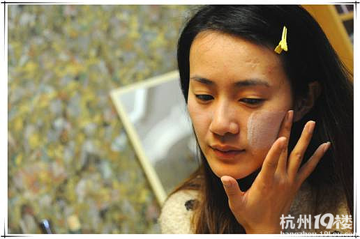 简单几步,打造冬日清新妆容~