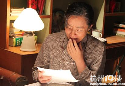 秘密太多了!筷子兄弟新作《父亲》独家探班花