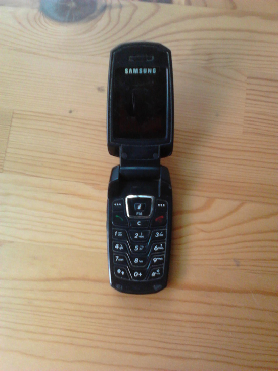 █——█ 30元转三星308黑翻盖手机█——█