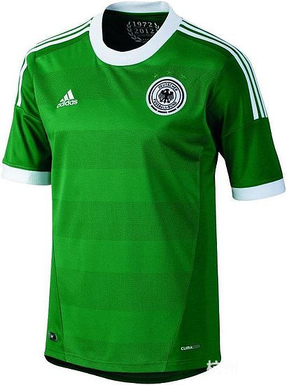 德国队绿色球衣图片