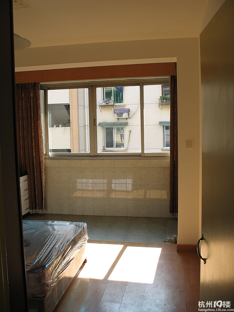 湖墅新村精致小房出售