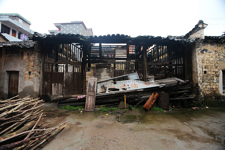三都随拍系列之四----镇上的老房子