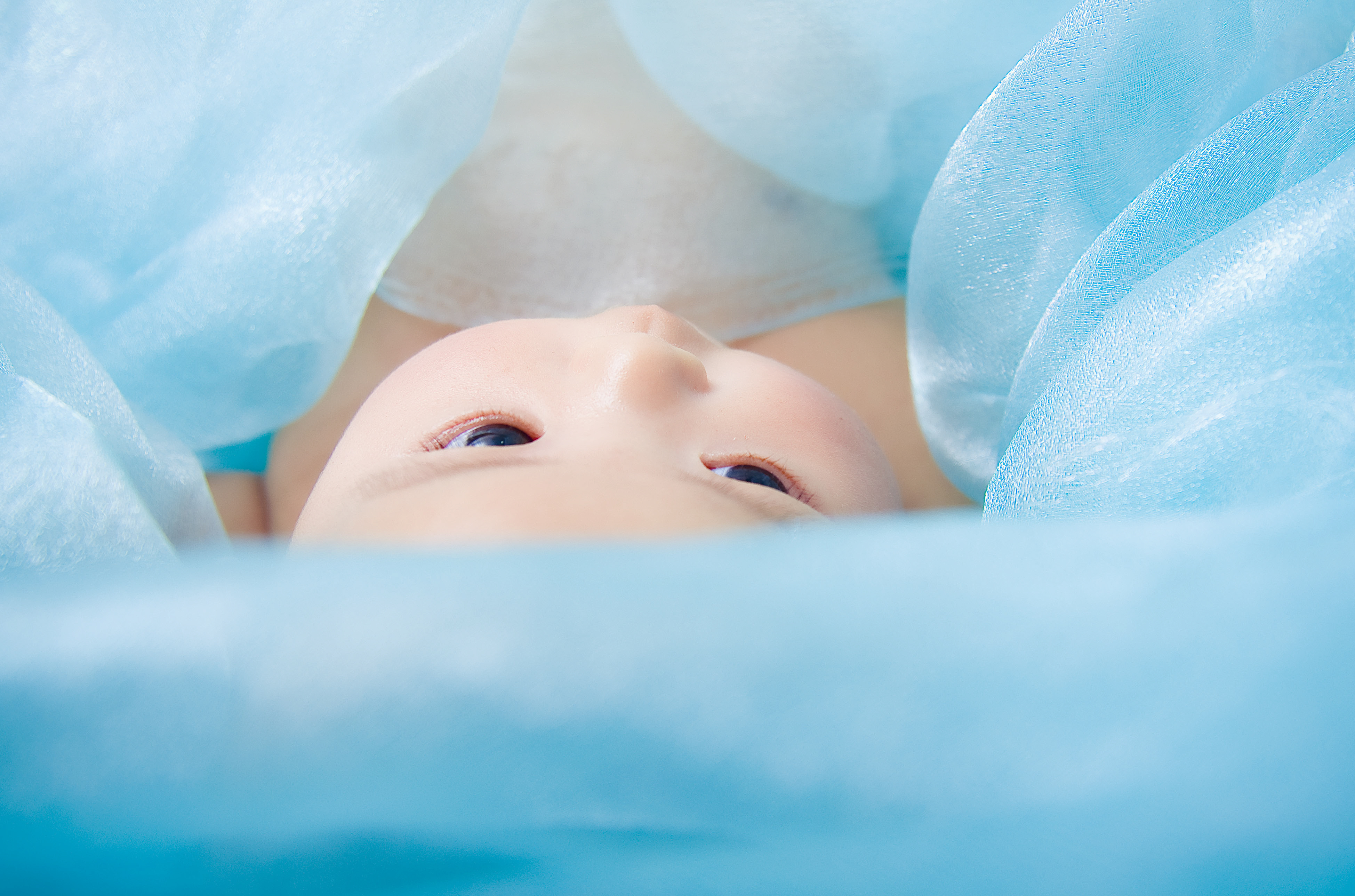 我家的怡君小妹妹这厢有礼啦