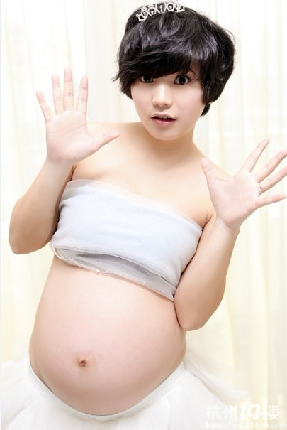 孕妇照以及心得+宝宝四维照+吐血整理妇保新