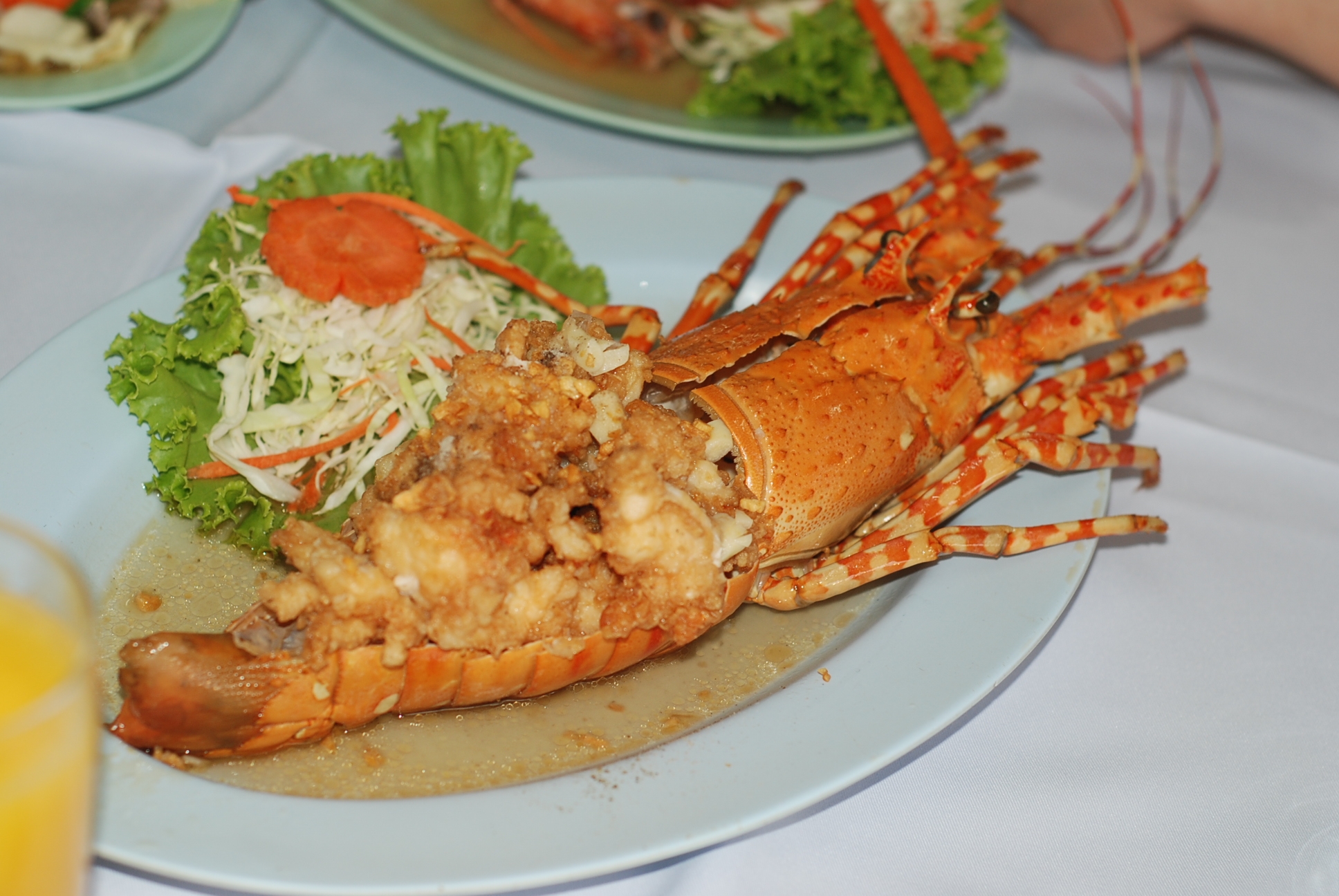 龙虾~~这边的龙虾一般是150株/100克.