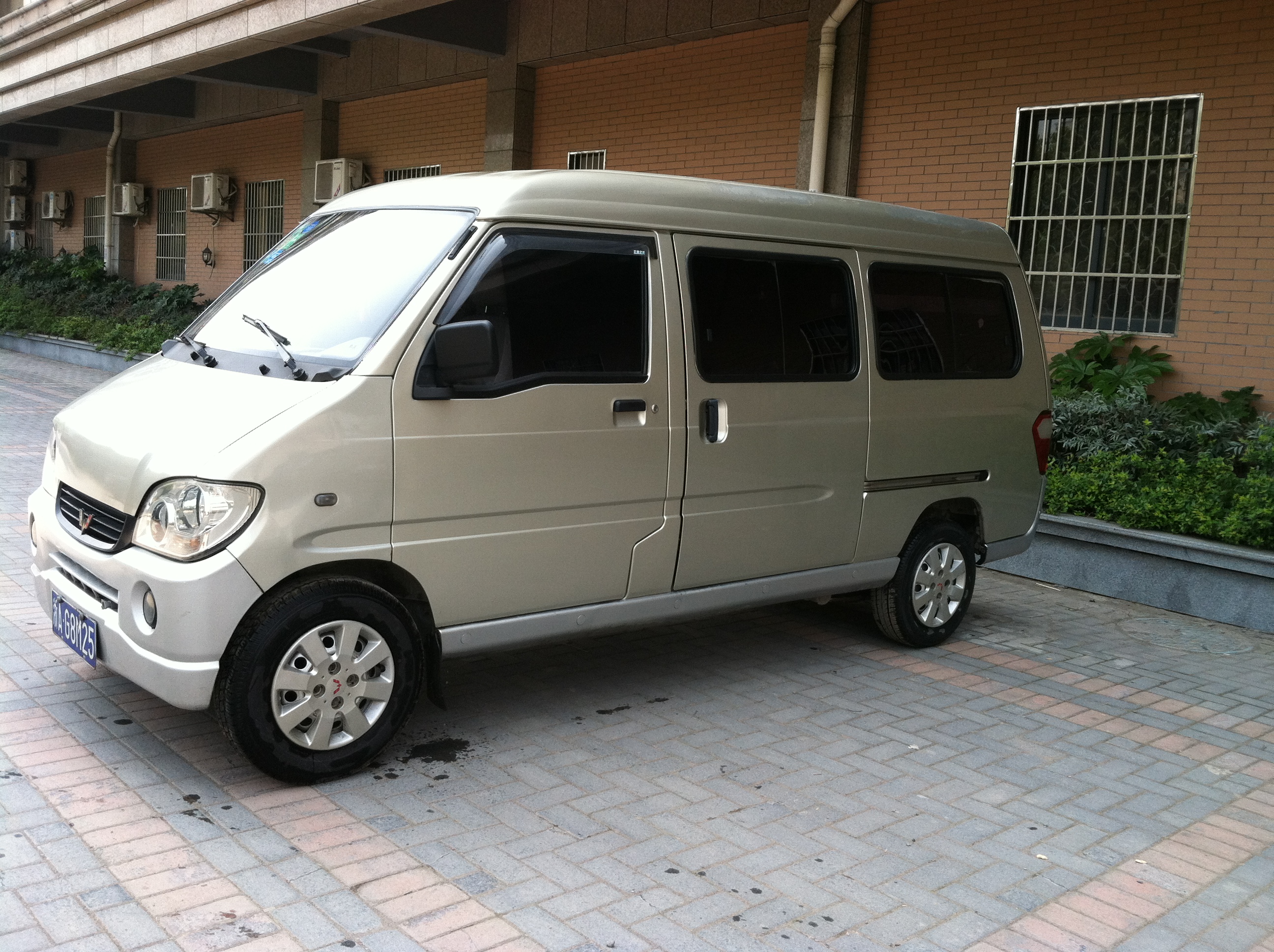 五菱之光6400加长