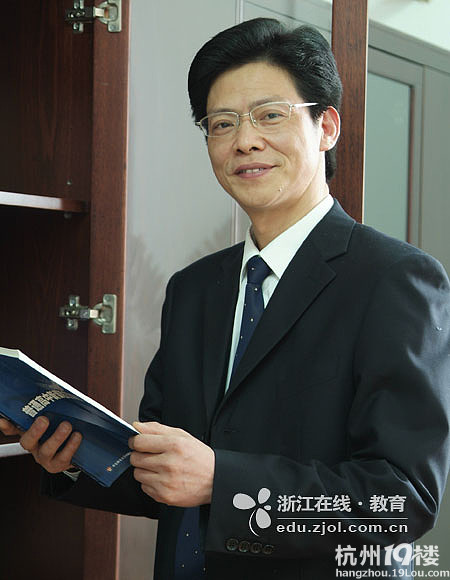 2012杭州长河高中中考分数线-长河高级中学-杭