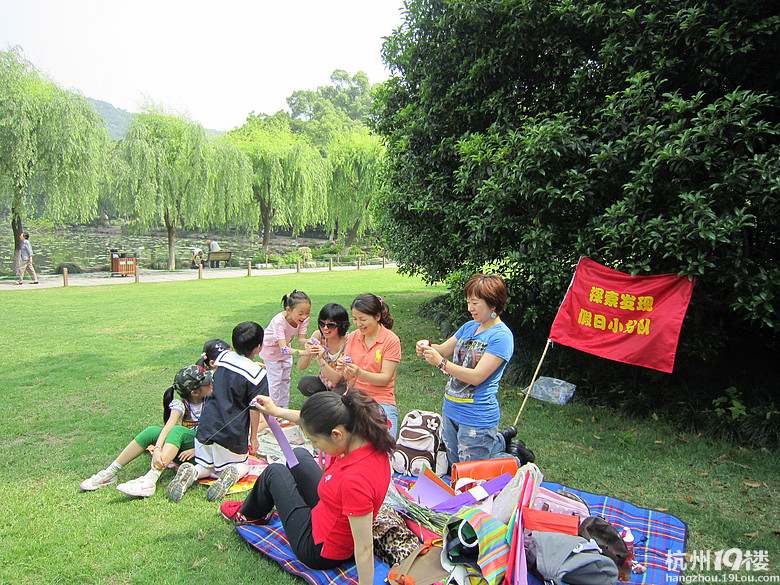 母親節(jié) 西湖邊快樂送祝福