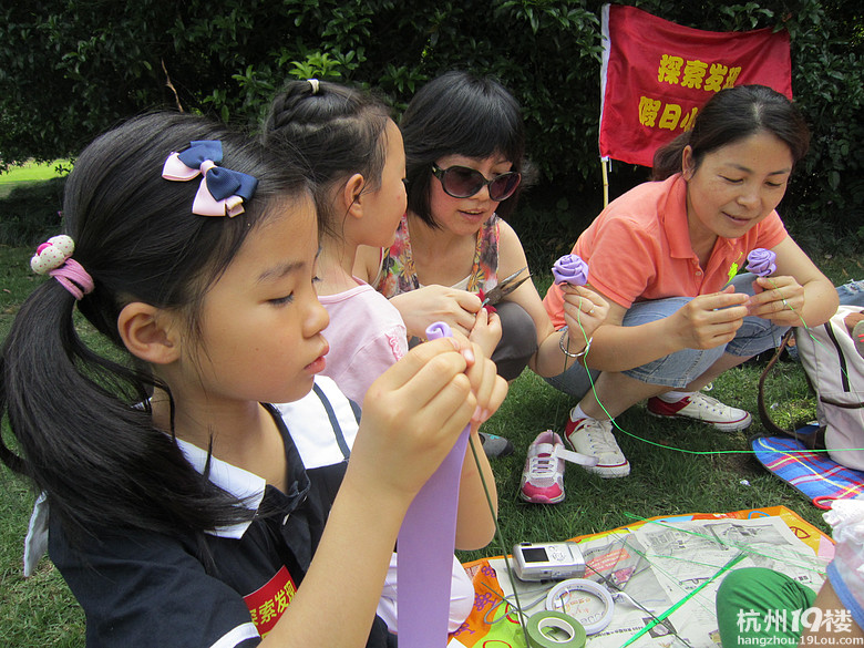 母親節(jié) 西湖邊快樂送祝福