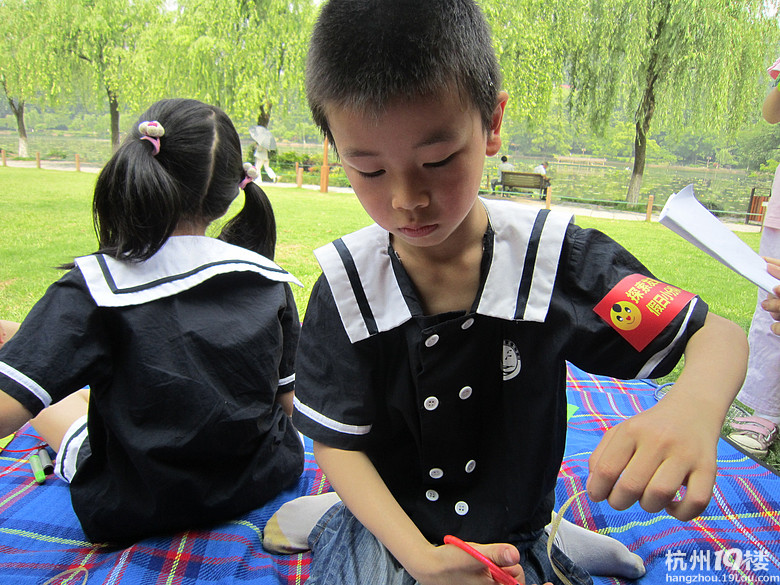 母親節(jié) 西湖邊快樂送祝福