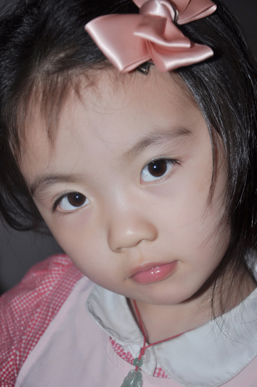 小萝莉超萌大眼睛睫毛长甜美可爱小清新美女小盆友媛媛生活照