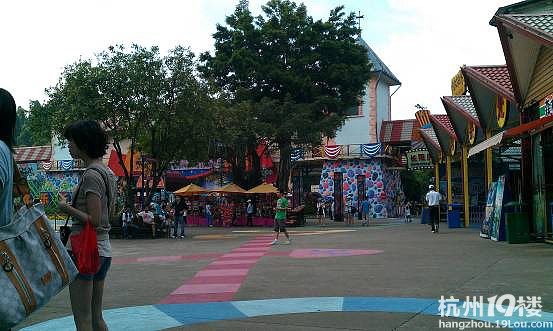 周末去长隆走了一趟,玩的就是心跳啊