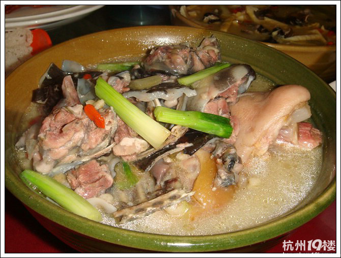 【8隊(duì)】一場(chǎng)婚禮，從余杭吃到富陽(yáng)