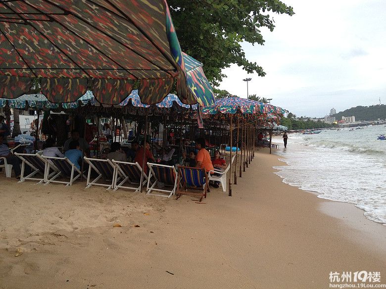 带着自己的世界奔走 Bangkok Thai