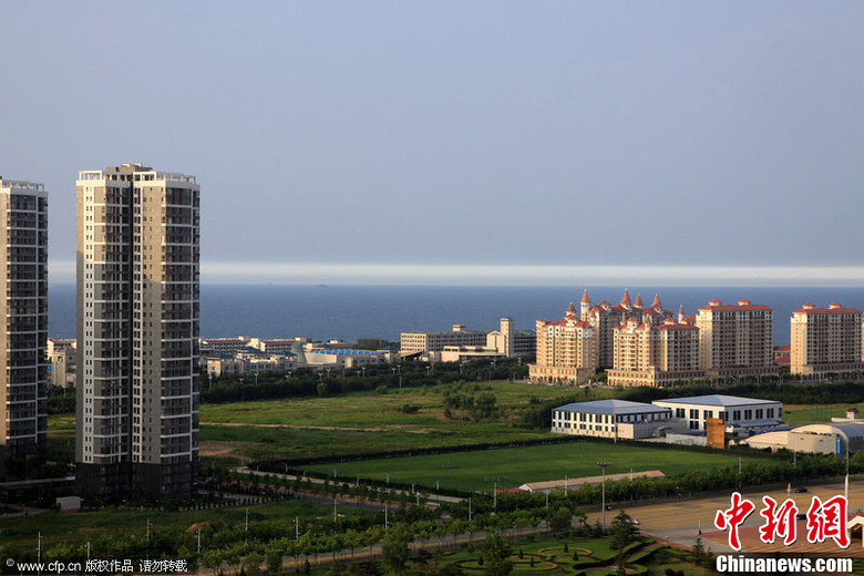 山东烟台现罕见海天一线景观