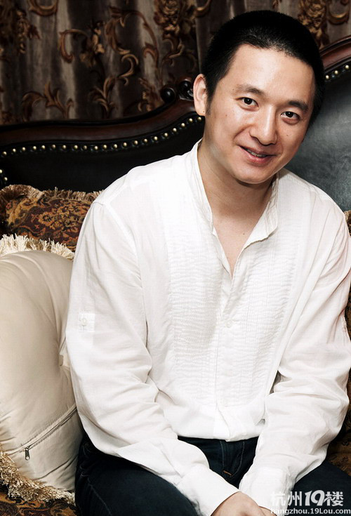 张丹峰、洪欣夫妻为自家品牌现身说法,第一家店开在温德姆豪庭