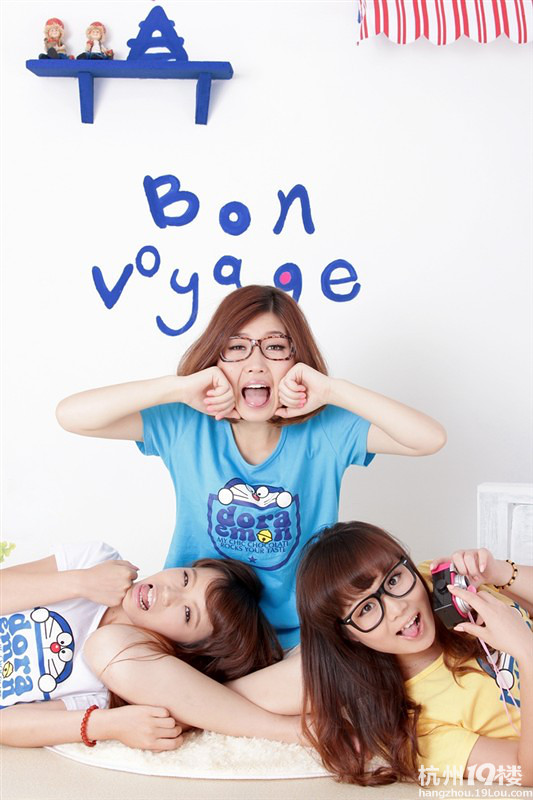 我们不是情侣,我们不是LES,但是我爱她们、