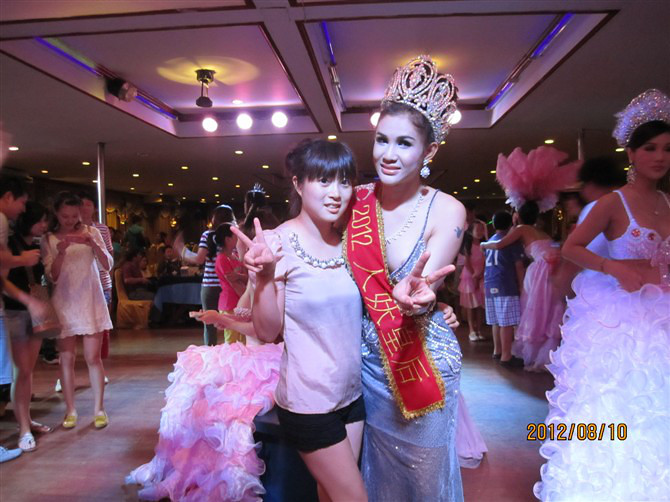 中国小妞泰国水晶晶