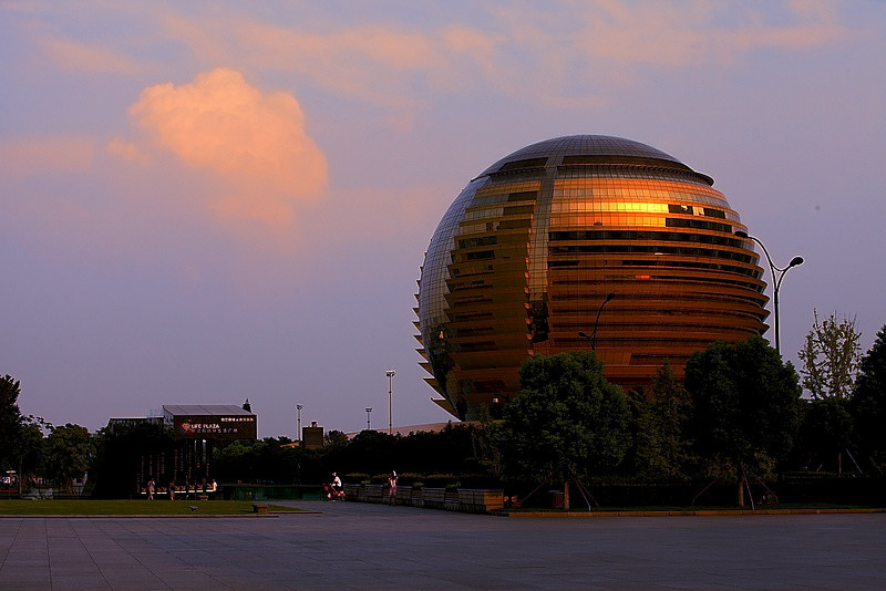 杭州的日月同辉