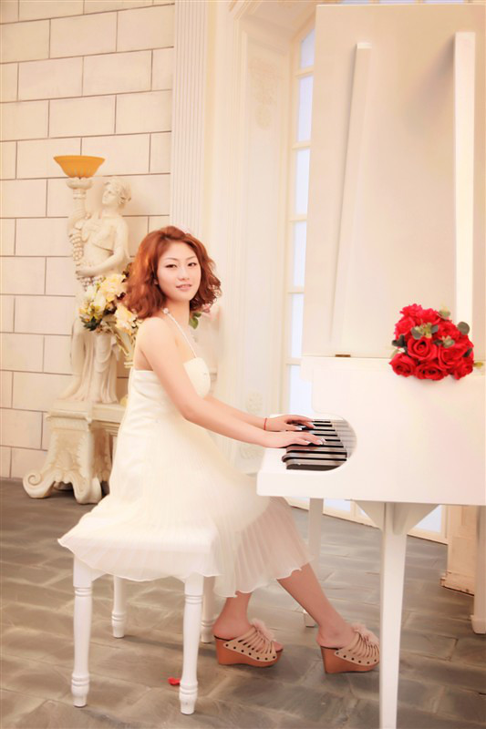 周克华女友张贵英qq空间照片曝光