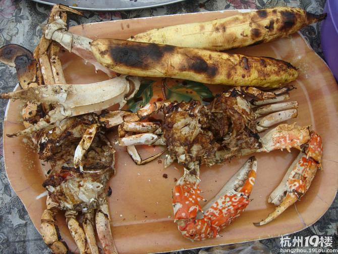 在非洲，看看他們都吃這些，吐了