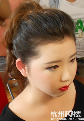 唯美新娘发型二制作过程