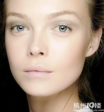 女性手脚冰凉容易患癌症?-健康自测-养生保健