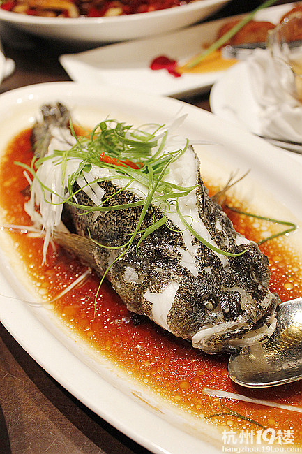【8隊(duì)】“蟹肉上席百味淡”要吃就要吃個(gè)撐