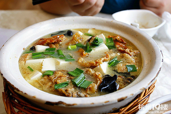 【8隊(duì)】“蟹肉上席百味淡”要吃就要吃個(gè)撐