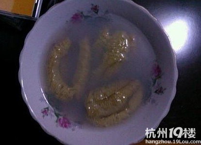 太恶心了,谁吃得下?