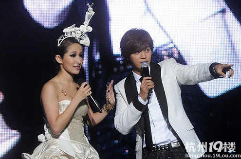 细数众明星们筹备江苏跨年，东风风神也来力挺！