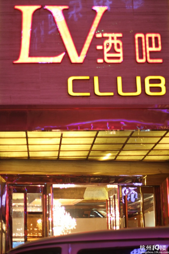 【8队】无锡美食之旅—崇安寺,酒吧街美食大合集