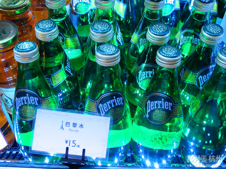 19楼免费试吃巴黎贝甜——文二店