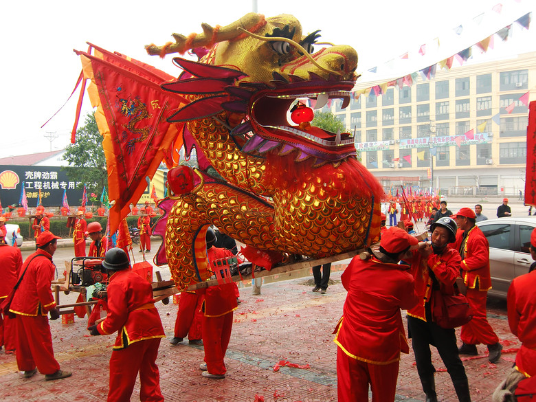 永康花街新年开业老年龙灯