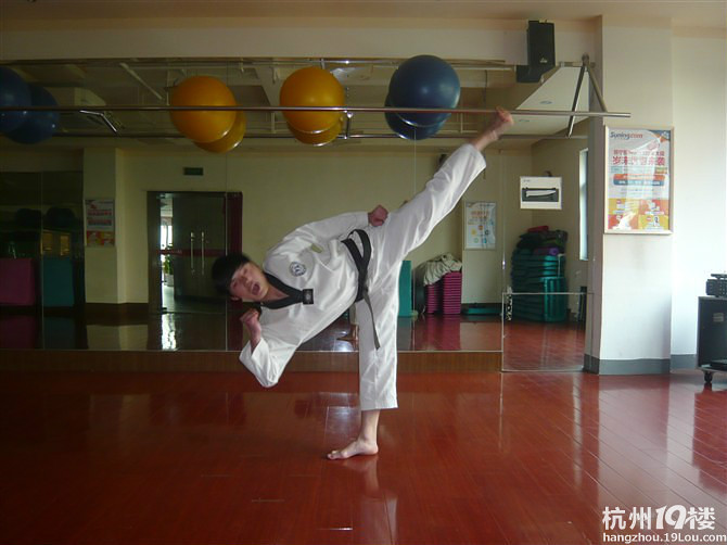 杭州博击 散打 拳击 综合格斗 巴西柔术 夜跑防身术