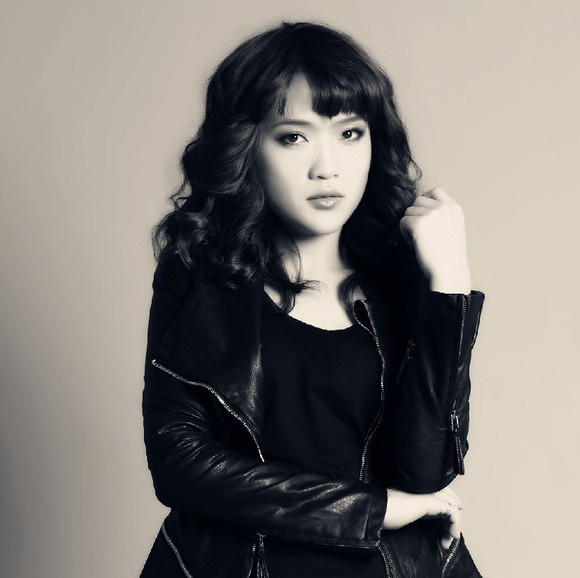 庄心妍情歌《一万个舍不得》