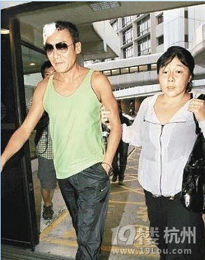 張涵予領(lǐng)銜演藝圈好男人 盤點一線男星背后的“賢妻”