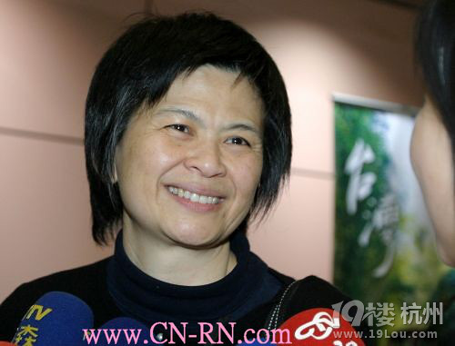張涵予領(lǐng)銜演藝圈好男人 盤點一線男星背后的“賢妻”